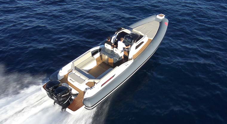 vitale-marine-napoli-clubman35-joker-boat